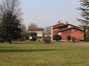 Rustico con giardino a Bolzano Vicentino