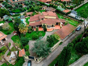 Villa di 211 mq in vendita Via Prato Lauro 23, Roma, Lazio