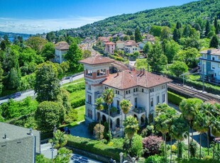 Villa di 650 mq in vendita Via Alessandro Volta, 3, Stresa, Piemonte
