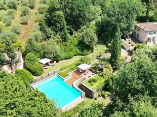Villa di prestigio - Buone condizioni a Nord, Lucca