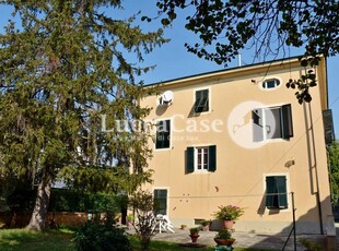 Villa in vendita a Carraia - Capannori