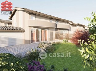 Villa in Vendita in Via Cancellieri a Novara