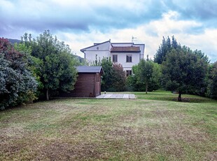 Villetta bifamiliare in vendita a Asciano - San Giuliano Terme
