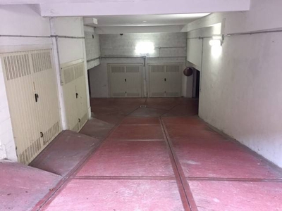 garage in vendita a Bologna