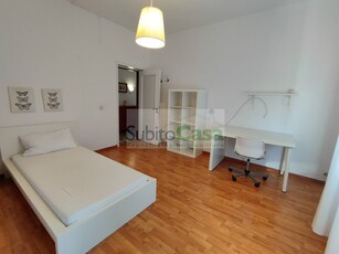 Appartamento in Affitto a Chieti, zona Zona Università, 250€, 95 m², arredato