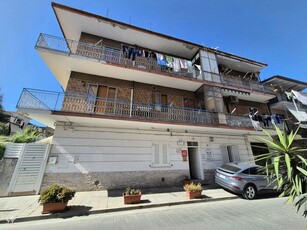Appartamento in Via Spineti, Caivano (NA)