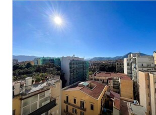 Attico in vendita a Palermo, Zona Libertà, Piazza Edmondo De Amicis 3 6