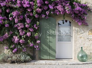 Casa in vendita in Lucca, Italia