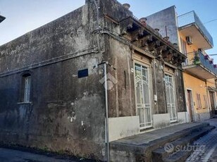 CASA INDIPENDENTE A ACIREALE