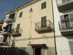 Casa indipendente a Castel Frentano, 4 locali