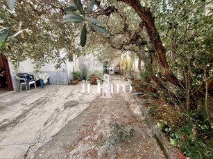 Casa indipendente con giardino, Massarosa piano di conca