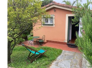 Casa indipendente in affitto a Varazze