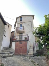 Casa indipendente in vendita a Acri