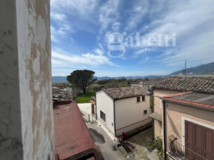 Casa indipendente in vendita Caserta