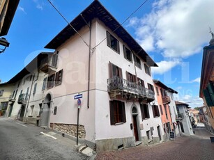 Casa indipendente in vendita Cuneo