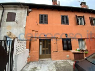 Casa semi indipendente da ristrutturare in vendita a Trieste