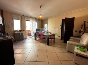 Casa Semi Indipendente in Affitto a Chieti, zona Chieti Scalo Zona Centro, 260€, 132 m², arredato