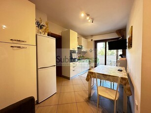 Casa Semi Indipendente in Affitto a Chieti, zona Chieti Scalo Zona Via Pescara, 250€, 95 m², arredato