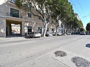 NEGOZIO A CAGLIARI