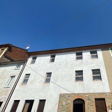 Porzione di casa in vendita a Capannori