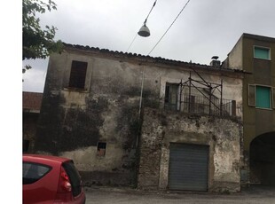 Porzione di casa in vendita a Ortona, Frazione Villa Torre, Via Principe 93