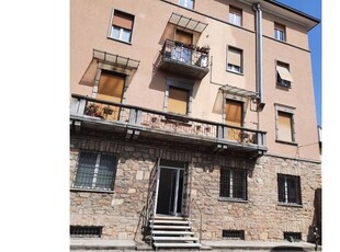 Trilocale in vendita a Bergamo, Zona Borgo Palazzo
