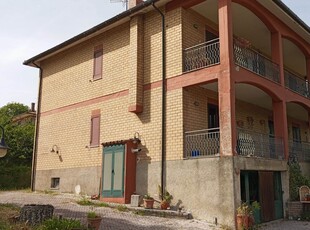 Vendita Villa, CAPRIGLIA IRPINA