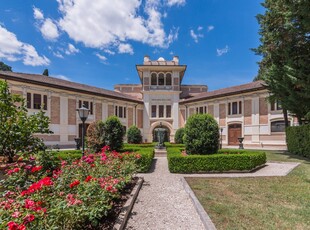 Villa in vendita Macerata