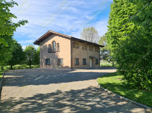Villa in vendita Modena