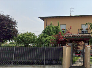 Villa in vendita Novara