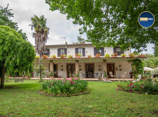 Villa in vendita Viterbo