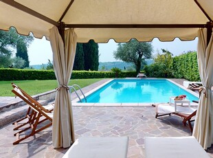 Villa Oleandri con piscina -Bgl