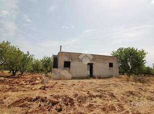 VILLA SINGOLA A OSTUNI