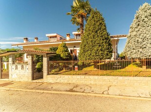 Villa unifamiliare in vendita a Airasca