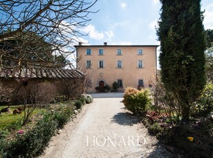 Ville di lusso in vendita - Siena