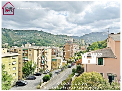 Appartamento in Via Stefanina Moro, Genova (GE)