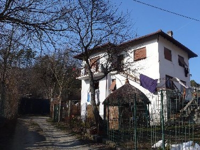 Casa indipendente in vendita a Sassello