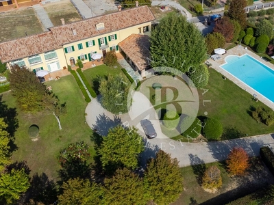 Casa Semindipendente di 700 mq in vendita Costigliole d'Asti, Piemonte