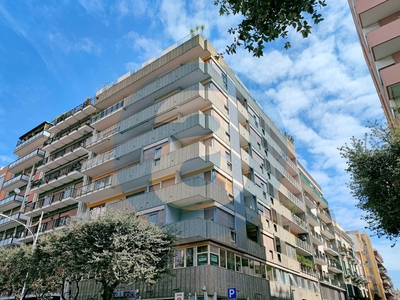 Appartamento di 5 vani /128 mq a Bari - Murat (zona Murat)