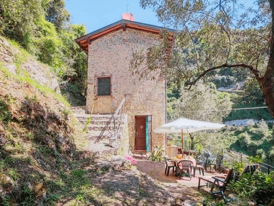 Casa a Casoli con giardino, barbecue e terrazza + bella vista