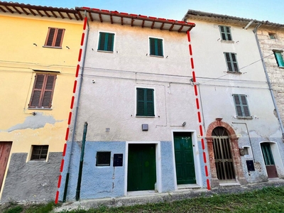 casa in vendita a Fabriano
