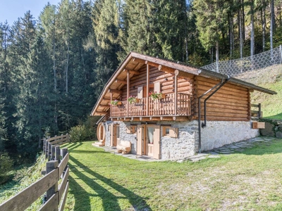 Confortevole casa con sauna privata + vista sulla montagna