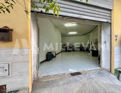garage in vendita a Pozzallo