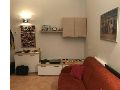 Monolocale in affitto a Milano, Zona Garibaldi
