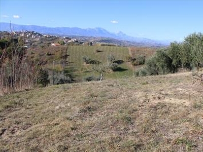 Terreno edificabile in vendita a Montesilvano collina
