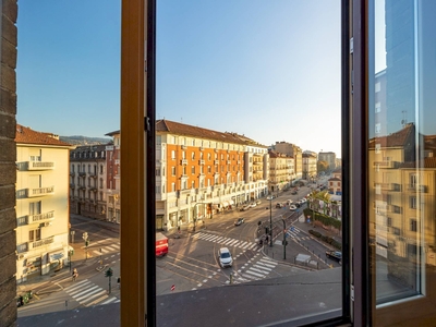 Vendita Appartamento Corso Germano Sommeiller, Torino