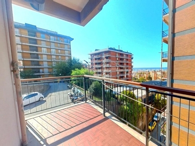 Vendita Appartamento Via Negroponte, 39, Genova