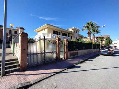 Villa in vendita a Villafranca Tirrena Messina Villafranca Tirrena