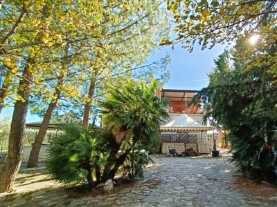 villa indipendente in vendita a Lucera