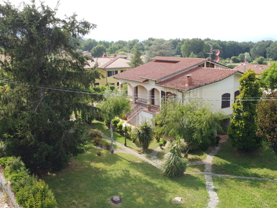 Villa singola - abitabile a Sud, Capannori